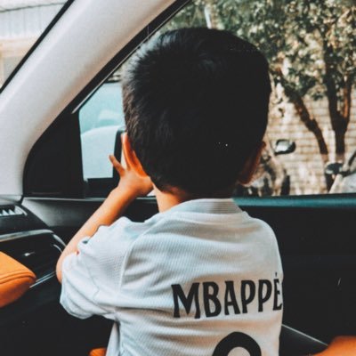 itsghalih's profile picture. فغايةُ اللُّطفِ فيمَا اختارَهُ اللهُ 🩶