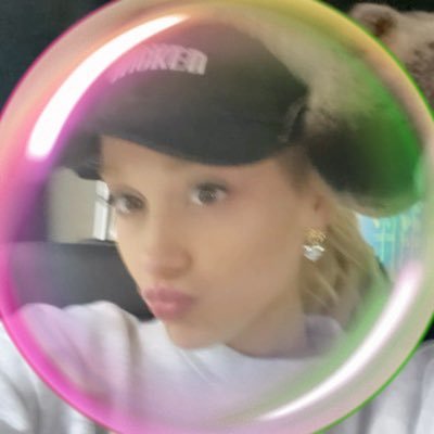 thefakeattitude's profile picture. they love to talk about me on group chats ˚⋆𐙚｡ 𖦹.ᡣ𐭩˚ ⋆｡𖦹°⭒˚｡⋆ | arianator since 2013 ♡
