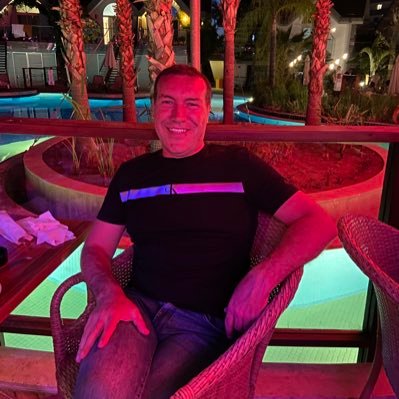 ekrem_ci's profile picture. Para ile imanın kimde olduğu bilinmez. …