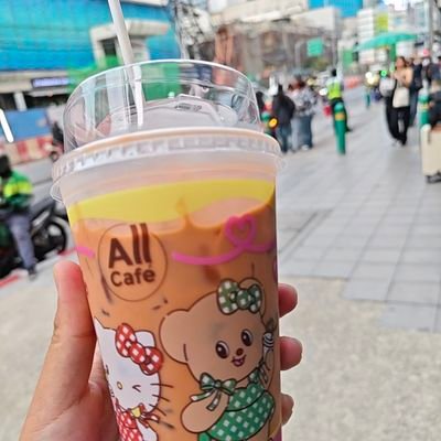 esee2568yfh's profile picture. water and  bluey