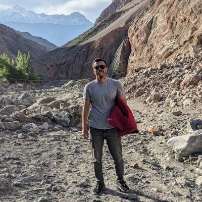 alipahari's profile picture. Columns!
https://t.co/C7PAVZiFng