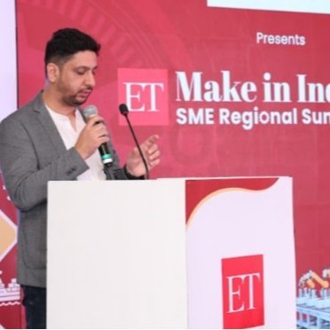 ashuvirgo1984's profile picture. Armchair journalist with unsolicited opinions on just about everything under the sun.