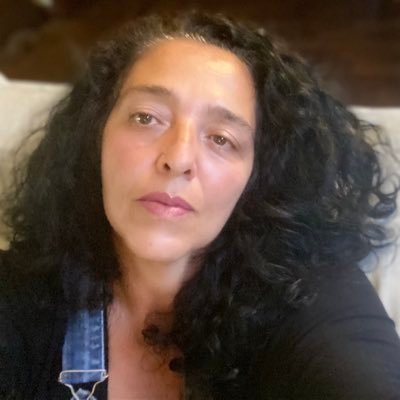 anahomemmello's profile picture. 