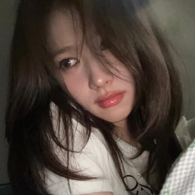 mrowlinn's profile picture. it’s not over ‘til it’s over.