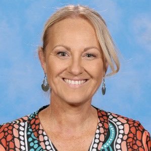 sydneyswanschik's profile picture. Footy, Music, TV, the colour pink and Teaching… I’m living the life 🤘🏽