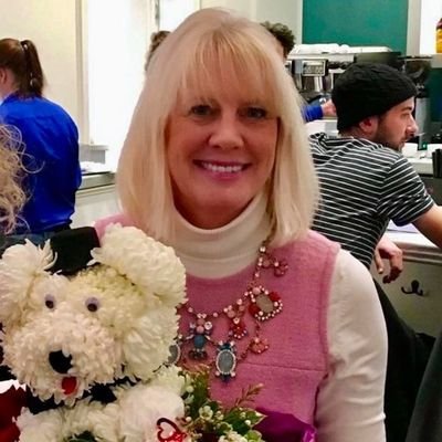 Charlotte_mia77's profile picture. Lottery Winner of $350M🎉🏆. Helping few randoms here with $50,000 each 💵 Send a Dm if you're interested in financial support ❤