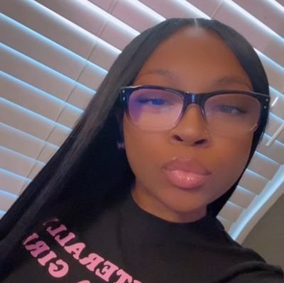 chica_lowrider's profile picture. God, Family, Art. 605 Santa Ana CA 
Mexican 🇲🇽/Haitian 🇭🇹 Blood.
Rip Buster & Bella
Illustrator/T-Shit custom prints/Airbrush 
open for commissions.