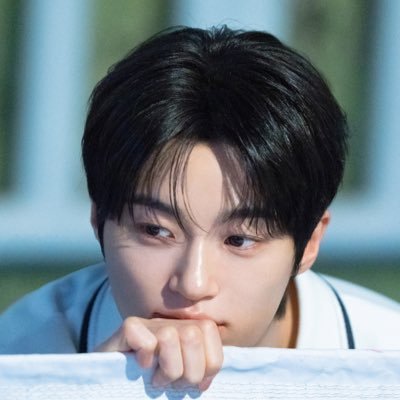 BAKHa_4RH's profile picture. 벼누서기가 너무 좋음 사람