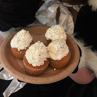 lm_oonri's profile picture. ✩.*˚ STAR GLOW ✩.*˚