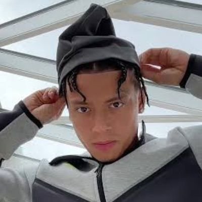 neiloakleey's profile picture. Not impersonating anyone 🙏🏻
CRG 💫