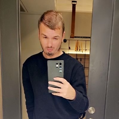 DeanBro62033357's profile picture. Married 👰💍💍

Big fan of Abel (The Weeknd) 🎧🎵

Taurus 👑

The Arsenal 🔴🔴🔴🔴🔴🔴🔴🔴🔴