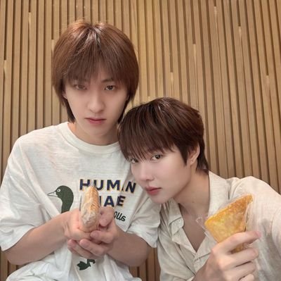 pinraktmk's profile picture. 