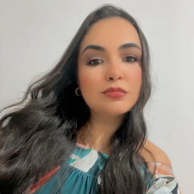 a_moraix's profile picture. “Só pra constar,não acredito que sou melhor que todo mundo…Só melhor que você!”