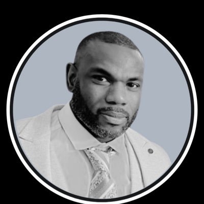 Delvintech's profile picture. #Tradfi,#DeFi, #web3 A.I nerd and Consultant, obsessed with 🥊, ⚽️, red side of Manchester love a bit #crypto & #blockchain delvin@realrecruitment.io