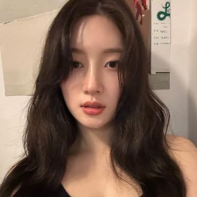 daisiesonwater's profile picture. 24, edtwt | mdni | sw : 88 cw : 83 gw : 57
