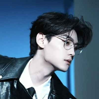 CallMeSky_21's profile picture. Rant about everything especially #MewSuppasit & #TianXuning sometimes donghua and danmei