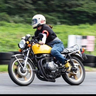 CBX_y_'s profile picture. 