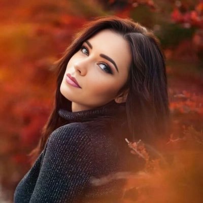 thecoldmuse's profile picture. It is a comment account created to gain followers. premium users priority 😉