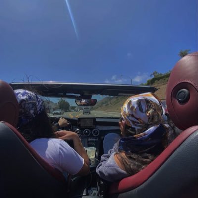 yrdayaa's profile picture. 