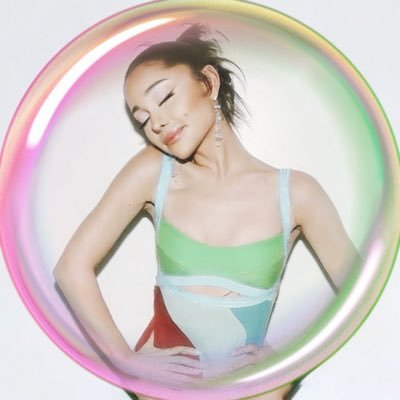pestopastalovur's profile picture. 🇺🇸🇬🇭| mostly mj and ariana | ifb | she/her + blk