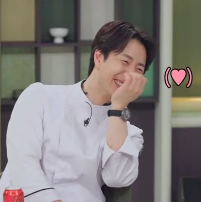Sontamin_C's profile picture. 잘생겼는데 요리까지 잘하는거야
요리 잘하는데 잘생기기까지 한거야 뭐야 징쨔?! 
느좋 착한 마음씨 손종원 셰프 You are my 🩵