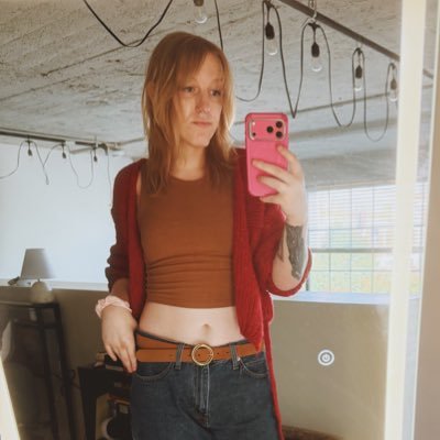 @livelaughlark