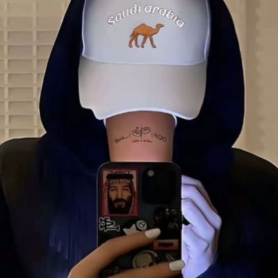 no_1_r's profile picture. 👩🏼‍🔬