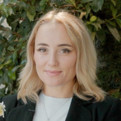 SophiaTupolev's profile picture. Economic Zionist • 🇺🇸 Comms executive in Tel Aviv • Publisher of The Endgame, Israel's Tech M&A Show & The Economic Zionist