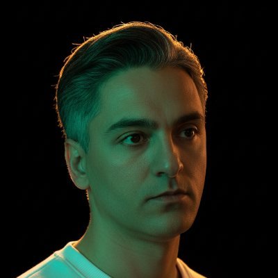 DavodOsanlo's profile picture. Product Designer - Founder of @neaticons_pro
🎧✒️🏋🏻‍♂️