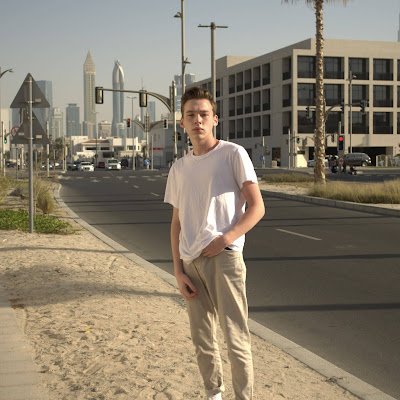 oxminka's profile picture. 