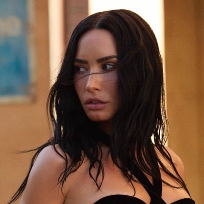 danielddevonne's profile picture. Demi | Dua | Ariana | Megan | Doja | Cardi