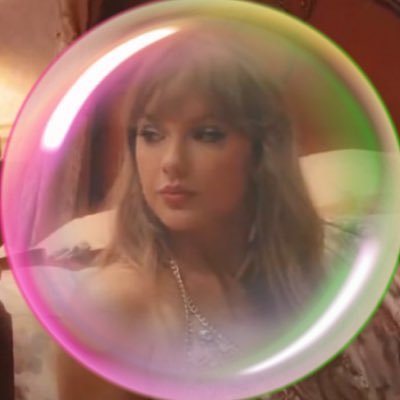 lilliaishaunted's profile picture. ⋆ fan of future EGOT winner rachel zegler ⋆