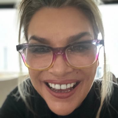 LizahnDe's profile picture. Imagination is the only weapon in the war against reality.