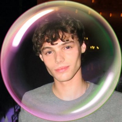 wcbfjohn's profile picture. ariana grande, taylor swift, billie eilish, olivia rodrigo, sabrina carpenter, madison beer fan account.