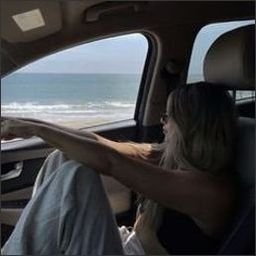 fouyermanz40551's profile picture. 