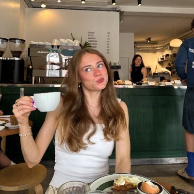 MDmitreva's profile picture. Hi ⭐️💐🛋️🍵 Welcome to the life of a 30 year old girl who loves coffee, pilates, traveling and trendy interior design!!! Place of residence: United Kingdom