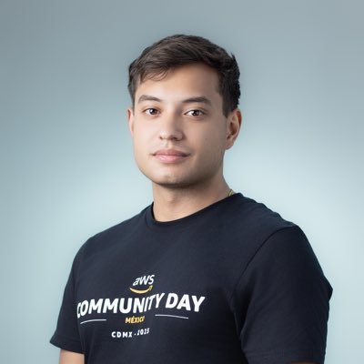 jaredpodev's profile picture. RB #0. Ingeniero en Computación