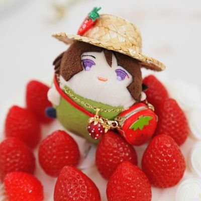 amorousword's profile picture. 刀剣乱舞/♂審神者/御朱印/花手水/神社/寺/城/京都/奈良/森見登美彦/有頂天家族/中川翔子/写真(桜·椿·紫陽花·向日葵·秋桜·紅葉·梅·猫·美味しいもの)