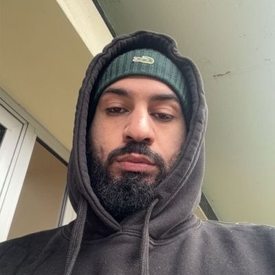 @AGN782