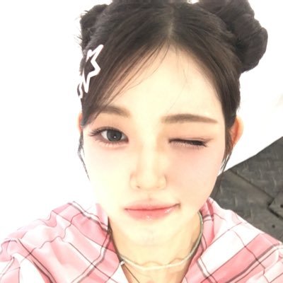 yuhawaffle's profile picture. 일상하람계