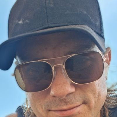 AndrewMatt3694's profile picture. 