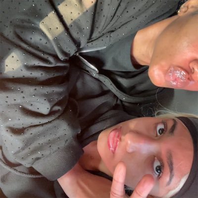 myamyxx's profile picture. 90% music
