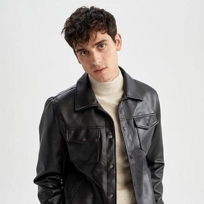 iarockayush's profile picture. 