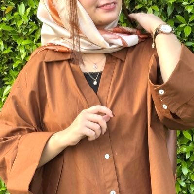 idcgetlostt's profile picture. Whatever!