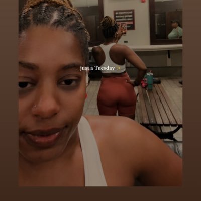 ohmy_itsMari's profile picture. Still cutie on duty, w a booty 😘🍑. Biscuits. Howard bred. 🎓TSU Alumna. My DMs only to link. dnt send me my wild or freaky tweets, I know what I said.