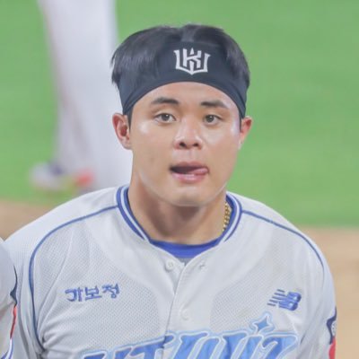 ming9_zip's profile picture. kt wiz ෆ / 2차 가공 및 로고 크롭 불가‼️/ 📸 = 하이라이트 / insta : @ ming9_wiz