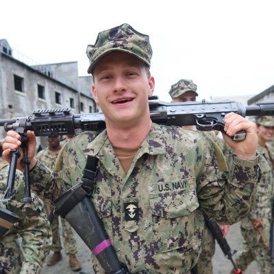 Edavis0801's profile picture. USNA 26’