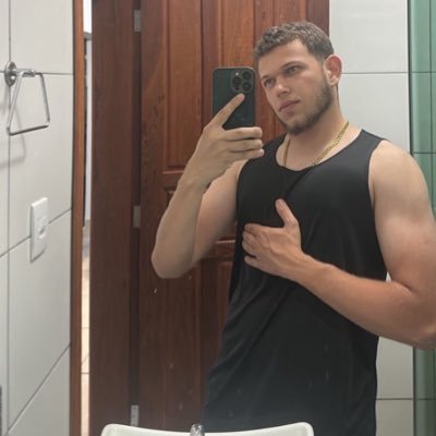 LucasSchleveis's profile picture. @cruzeiro