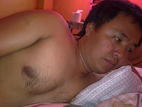 a_aldov's profile picture. muscled and sexy...the best tongue ever!!!
Let's get wet and wild wild wild...