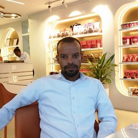 Tofik_Othman's profile picture. 